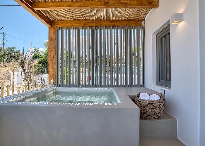 Clementina Paros * Zambujeira do Mar