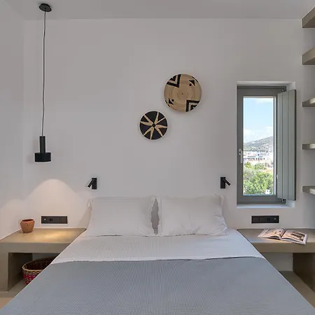 Clementina Paros 아파트 나오우사