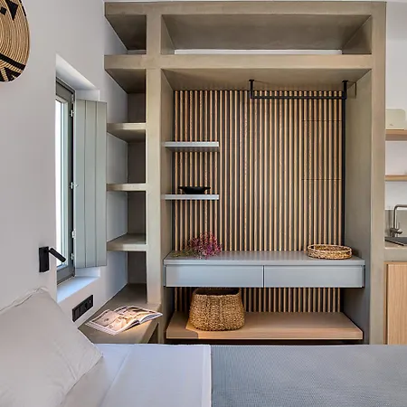 Clementina Paros 아파트 나오우사