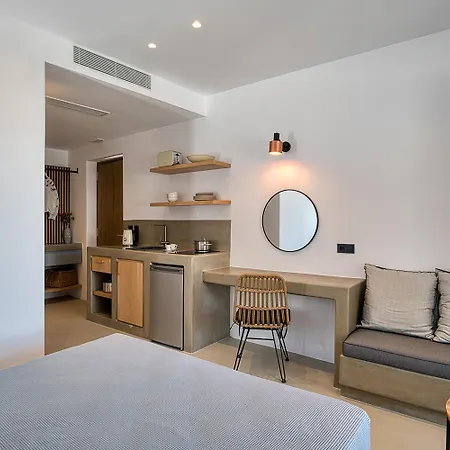 Clementina Paros 아파트 *