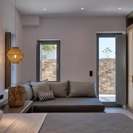 Clementina Paros 아파트 나오우사