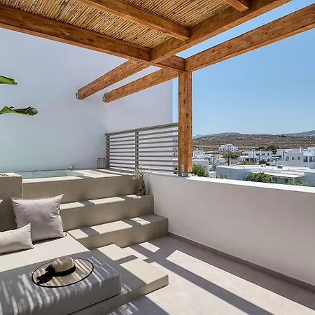 Clementina Paros 아파트