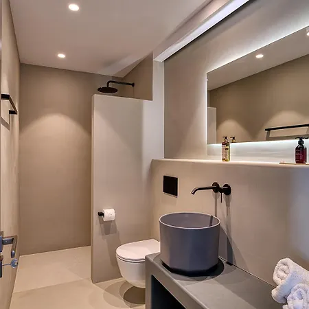 Clementina Paros 아파트 나오우사