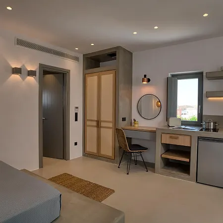 Clementina Paros Apartment Naoussa