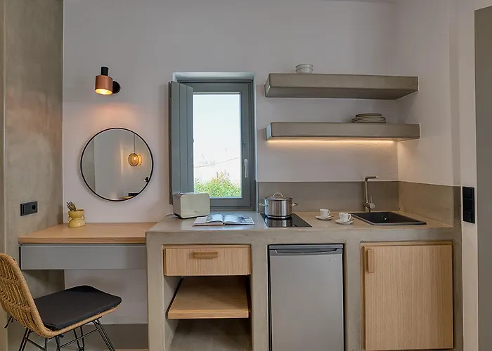 Clementina Paros Apartment