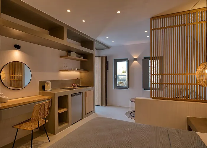 Clementina Paros Apartment *