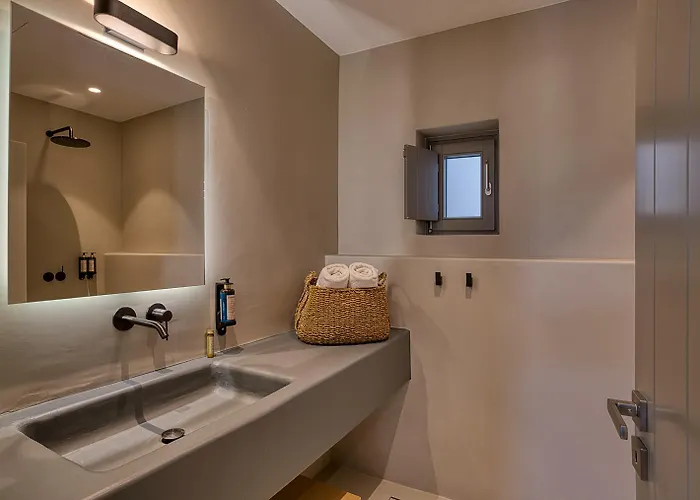 Clementina Paros Apartment *